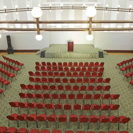 Swiss International Hotel 5*